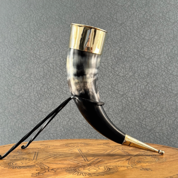 Vintageware Viking Drinking Horn with Metal Stand, Genuine Handcrafted Horn for Beer, Wine, 750 ML |